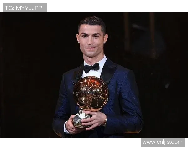 年轻足球明星为何选择如此早退役引发热议