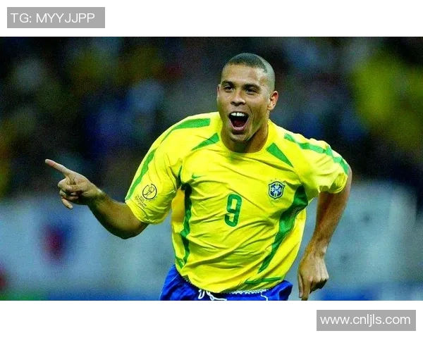 足球明星背后高清照片揭秘他们不为人知的生活与故事